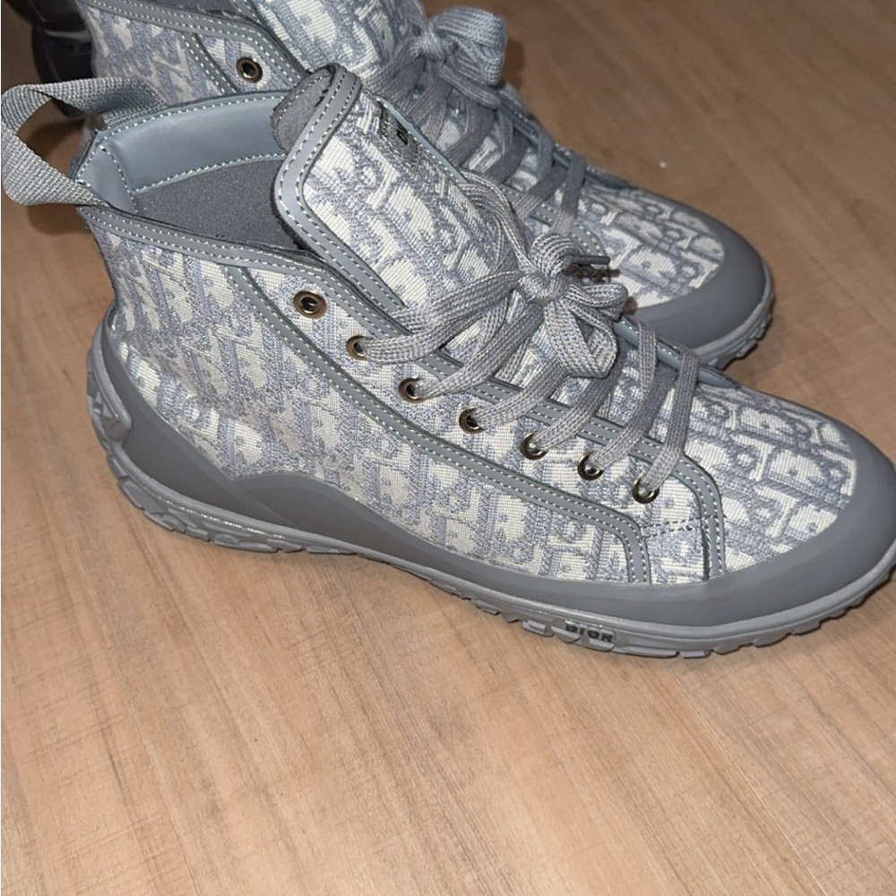 Dior Gray Patterned High-Top Sneakers